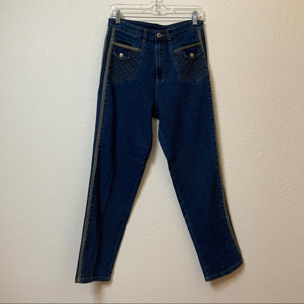 D&L Women’s high waist straight leg jeans size 28